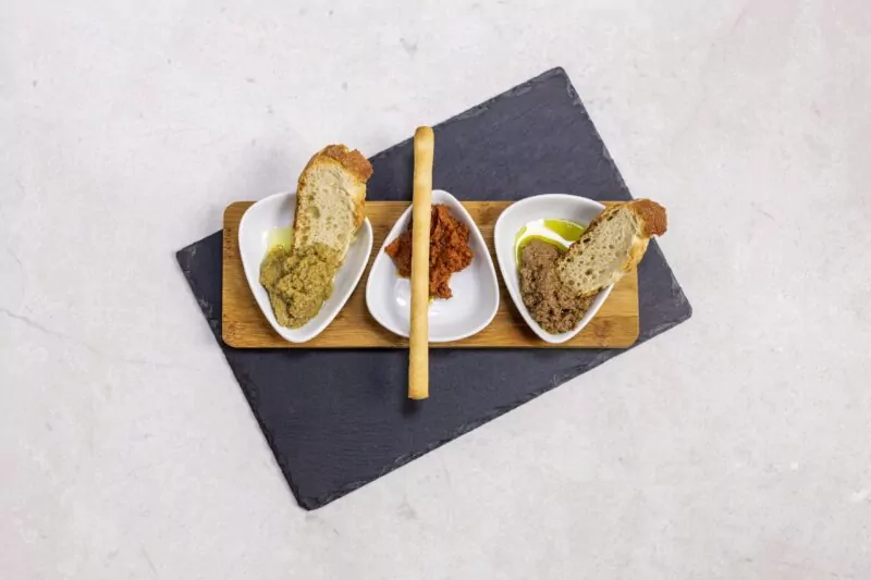 Paté aus sonnengetrockneten Tomaten in extra nativem Olivenöl  – Bild 4